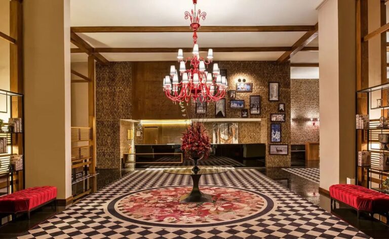 Soho House Istanbul – Lobby